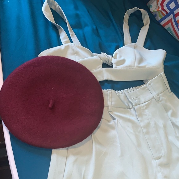 Long shorts set (w beret) - Picture 2 of 11